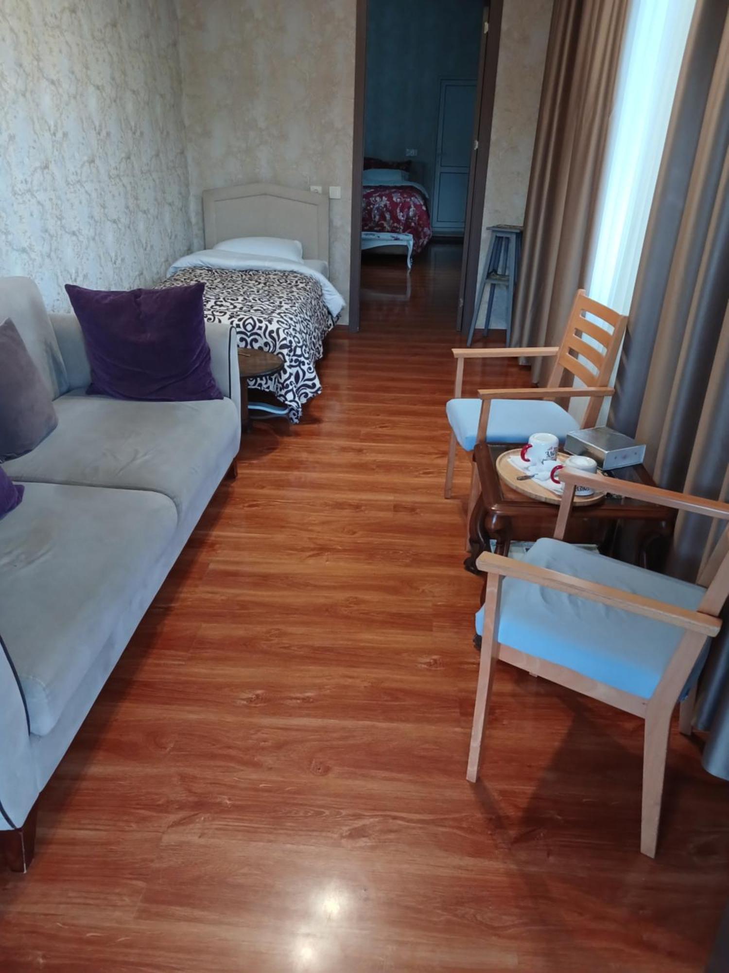 Guest House Nano Martvili Eksteriør billede